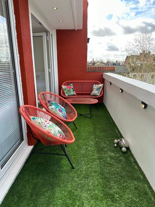 Stylish, Smart & Fun 4 Bed Home London Ngoại thất bức ảnh